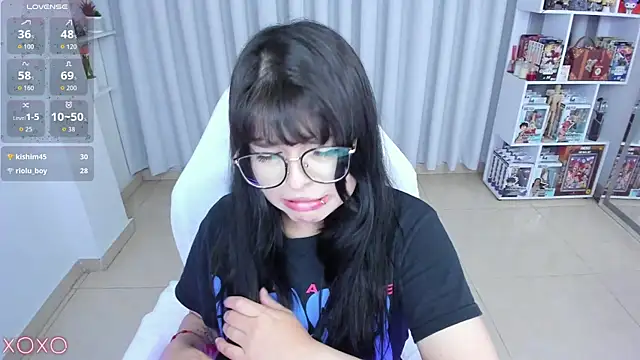 دردشة misshoneyxxx الجنسية المباشرة