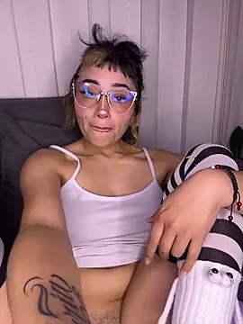 baby_akuma Live XXX Chat