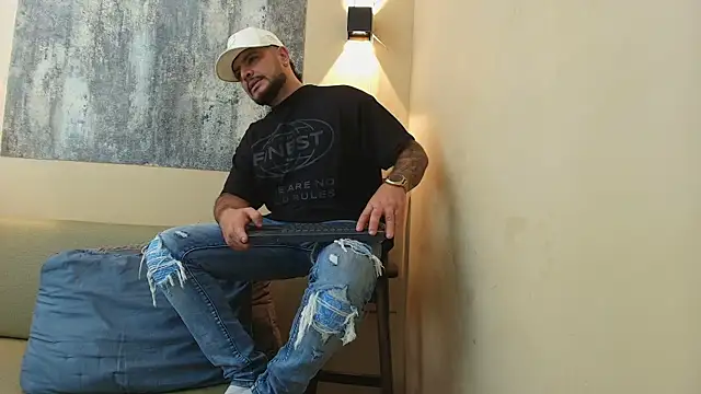 Chat XXX en directo de TROY_KIRK