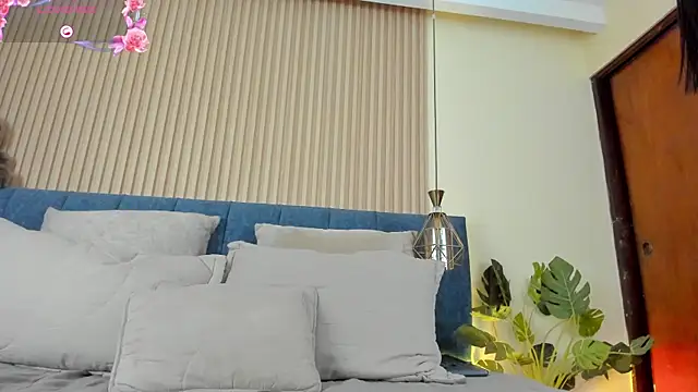 kathecute__'s Live XXX Chat