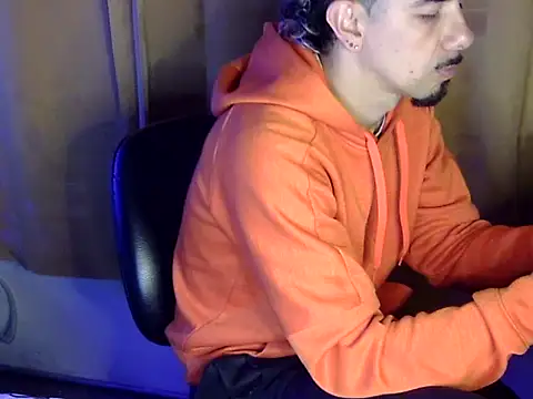 venusfranco_94: онлайн-секс-чат