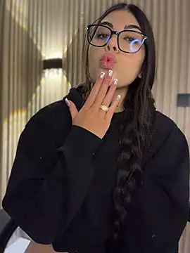 Sarasanders_4 Adlı Modelin Web Kamerası Şovu