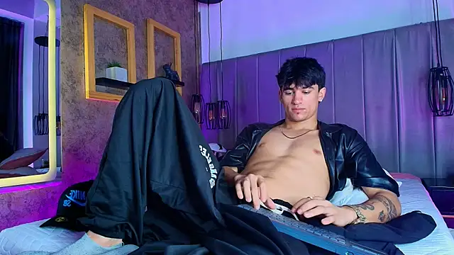 The_BossCrown Webcam-Show