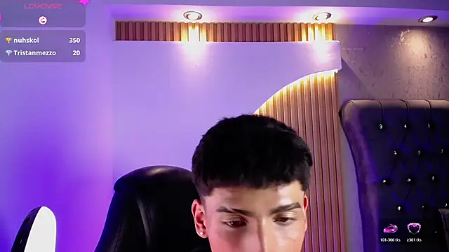 MateoMitchell 现场XXX聊天