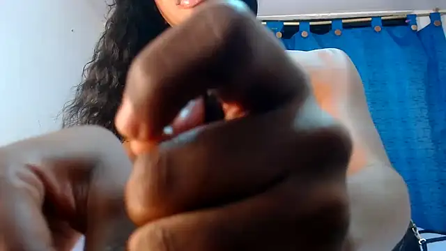 Lufe_Black 在線直播表演