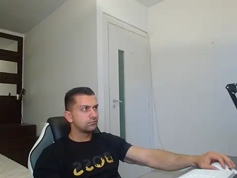 BryceReign Pertunjukan Webcam