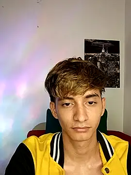 Andy_Kein ওয়েবক্যাম শো