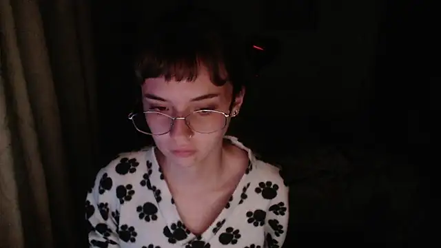 TaniaGoddess' Live XXX Chat