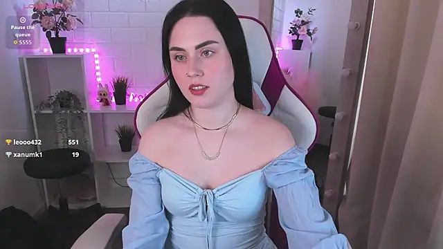 Živý XXX chat NoraLumi