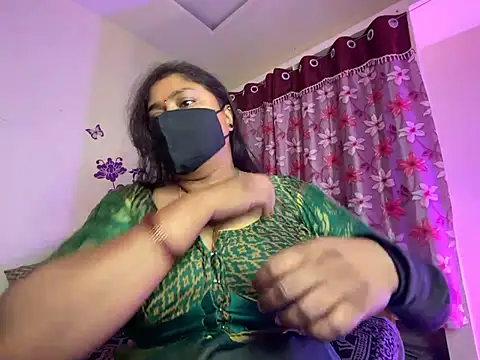 LouleyRanii_Telugu's Webcam Show