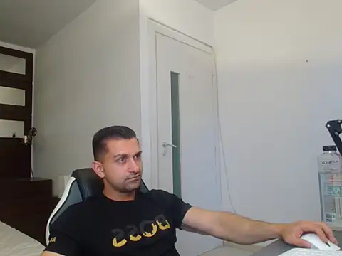 BryceReign Chat XXX live