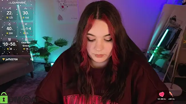 Mia_R0ss Adlı Modelin Canlı XXX Sohbeti