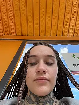 KishaMur: απευθείας συνομιλία ΧΧΧ