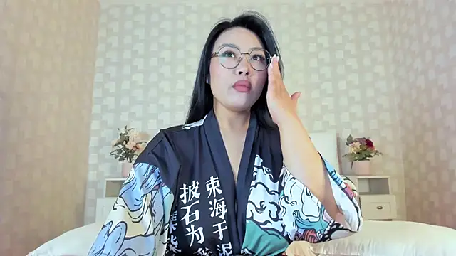 NatsumiHun Live XXX-Chat