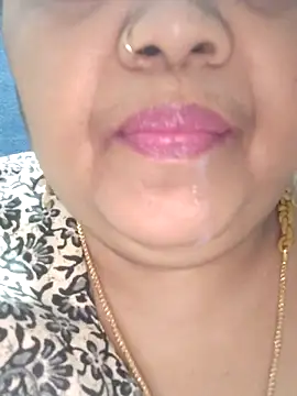 Chat XXX en directo de tamilthanushri