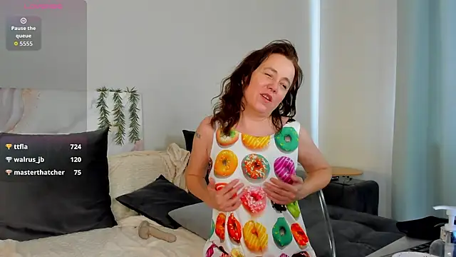 Kira_Adler 라이브 XXX 채팅