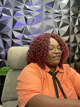 Pokazy przed kamerką – may_storm