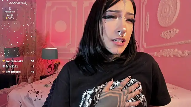 Kat_VonDe: онлайн-секс-чат