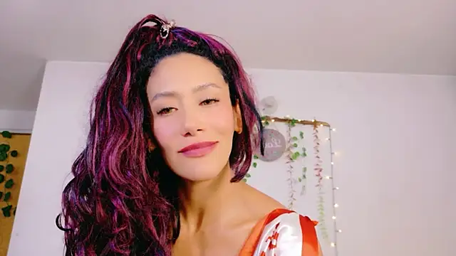 Chat XXX ao vivo de Ajua__Uva