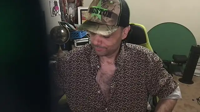 KungFuPanda001's Webcam Show