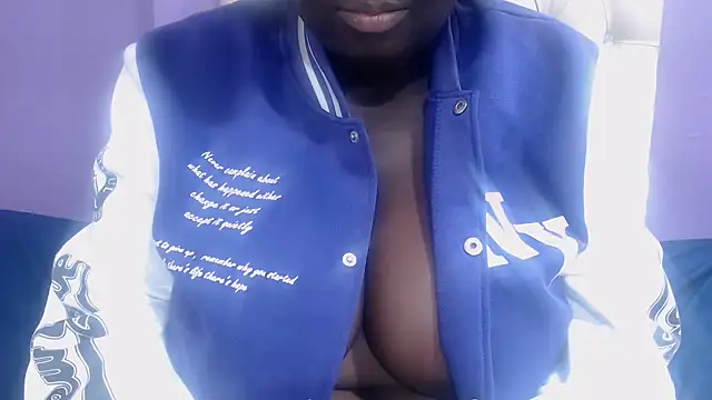 DARKGIANTMELANIN Live XXX-Chat