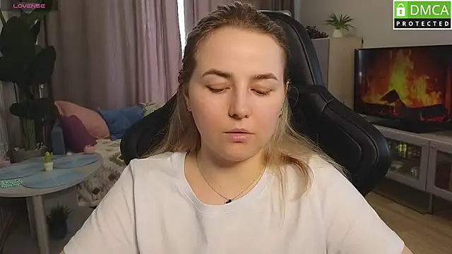 دردشة Mira_Mermayd الجنسية المباشرة