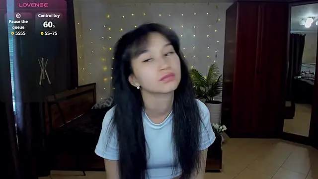 SheilaRare Chat XXX in diretta