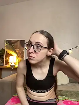 MartiniiSelenna's Live XXX Chat