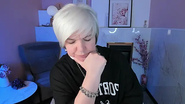 CarmenSoft's Live XXX Chat