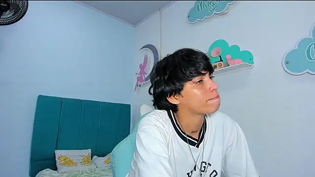 ivyheat3 Chat XXX in diretta