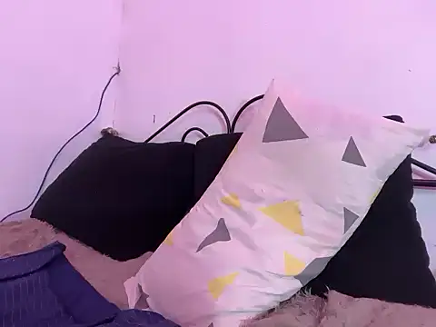 YougotLara 网络视讯表演