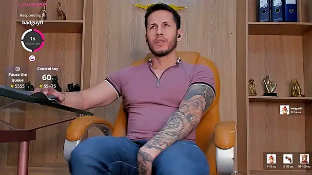 George_Diesell Adlı Modelin Canlı XXX Sohbeti