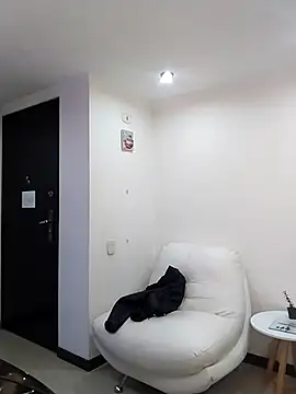 XXX chat uživo modela Samycutex