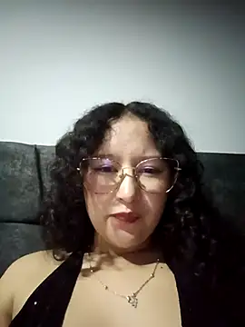 littlelion18 Adlı Modelin Canlı XXX Sohbeti