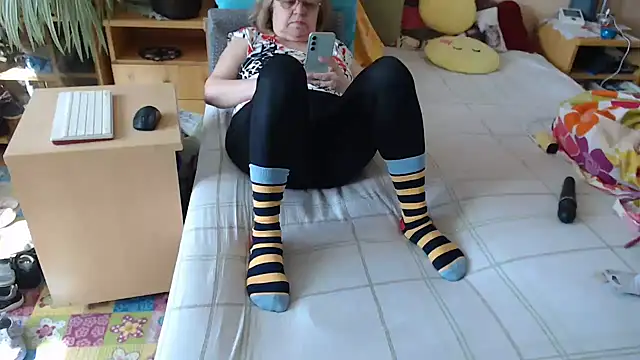 Chatroom XXX en direct de Dorina