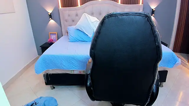 Chat +18 de Tommy18__ ao vivo