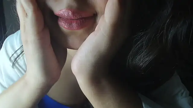 queen_angel67 Obrolan Langsung XXX