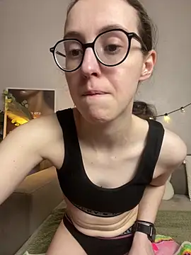 دردشة MartiniiSelenna الجنسية المباشرة