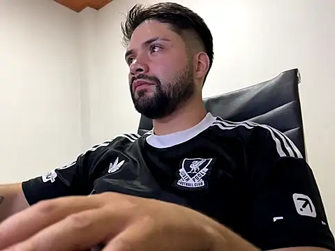 Zion_draftt: онлайн-секс-чат