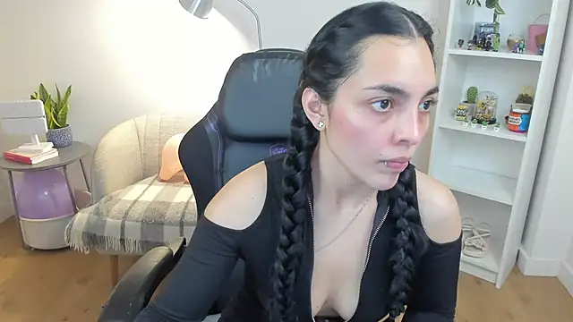 _BellaEvans_ Live XXX-Chat