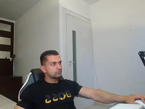 Онлайн чат XXX BryceReign