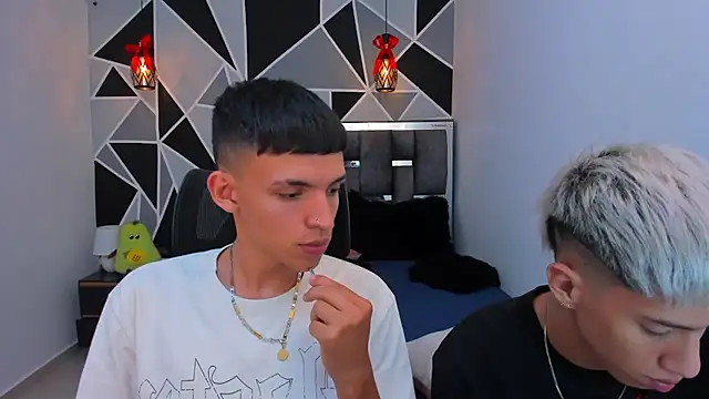 Juan_Nd_Steven: вебкам-шоу