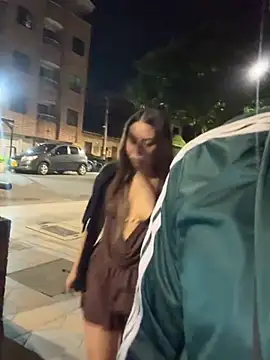 lindaandtony: вебкам-шоу