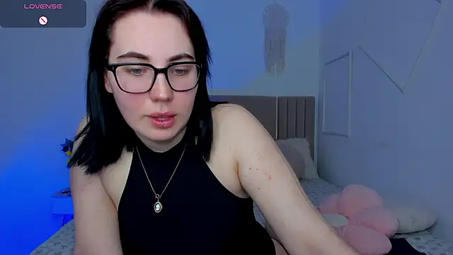 Show modela Shiraazsh_ na web-kameri