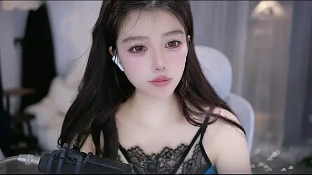 Cecily: онлайн-секс-чат