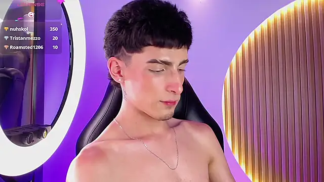 MateoMitchell – Kamerová šou