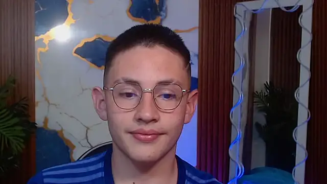 Andres_Tay webcam show