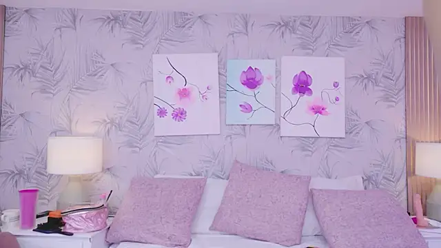 ChloeAndJeanPaul Webcam show