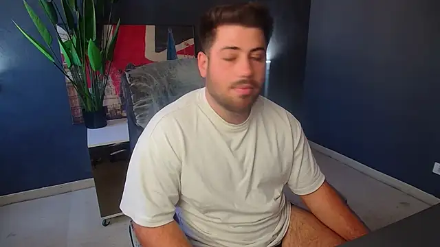 Pertunjukan Kamera Web DaxGreer