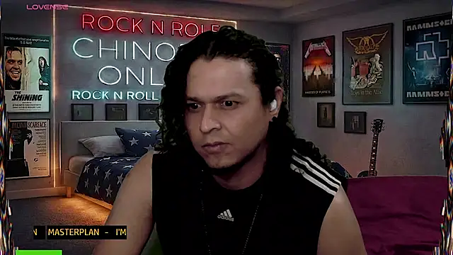 Živý XXX chat chino_roz